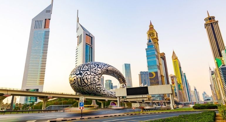 Dubai’de Marka Tescili ve Şirket Kurmak: Influencerlar ve İşletmeler İçin Rehber