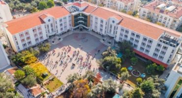 Eğitim Hukuku Rehberi: Özel Okullar İçin Vergi, Fikri Mülkiyet, Veli Sözleşmeleri ve Çalışma İlişkileri